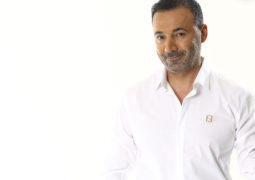 جراح تجميل المشاهير طوني نصار يفتتح مركزه في دبي