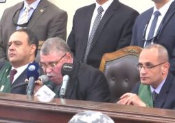 محكمة مصرية تطلب رأي المفتي في إعدام 75 شخصا بقضية اعتصام رابعة